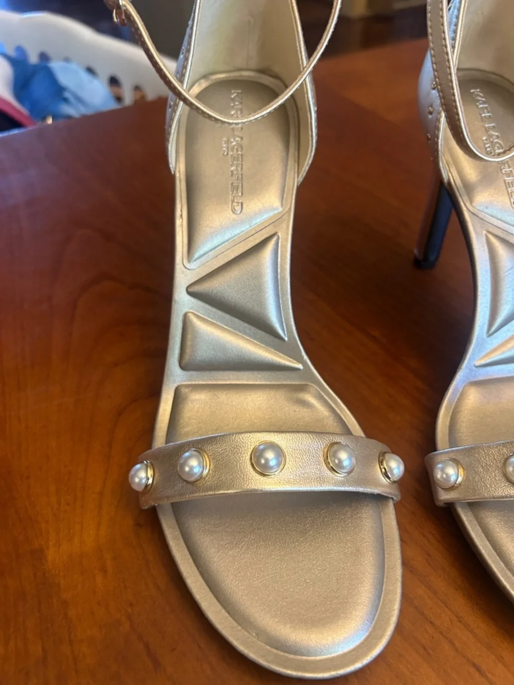 Karl Langerfeld Kenz Pearl Studded Ankle Strap Sandals in Gold Size 8.5 NEW
